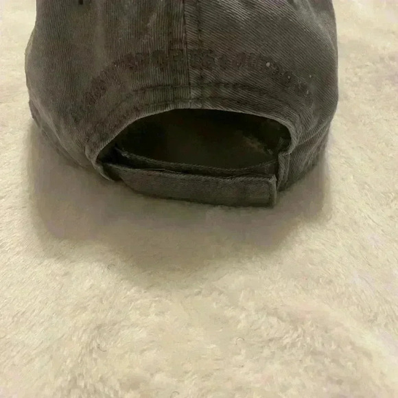 Baseball cap with American Flag in front in gray. Adjustable. By Academy. Unisex - Picture 5 of 8